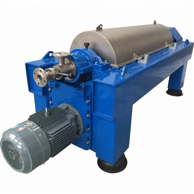 tiga fase centrifuge sekrup horizontal centrifuge minyak ikan decanter