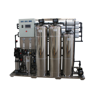 Efisiensi Desalinasi Tinggi Sistem Reverse Osmosis RO 3000L / H untuk Air Murni